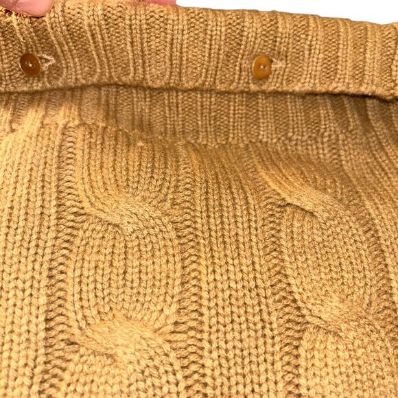The Kings Lane British 100% cashmere camel khaki cable knit pillow cover - Picture 3 of 4